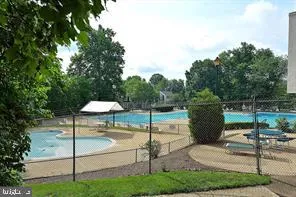 $1,750 | 1072 Norwood Court, Sterling, VA 20164