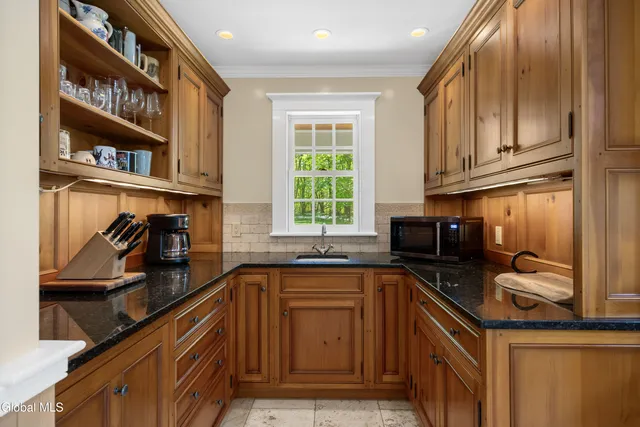 $3,710,000 | 249 Bashford Road, Chatham, NY 12184