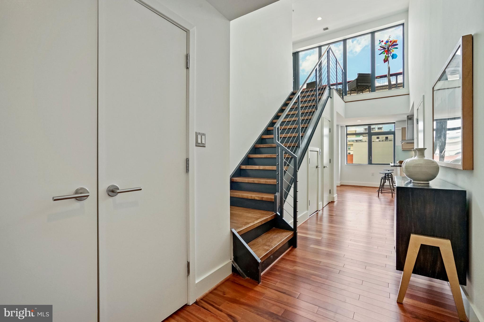 1401 Q Street Northwest, Unit 601 Washington, DC 20009 - Photo 10 of 30 Main Entrance View to Upper Level
