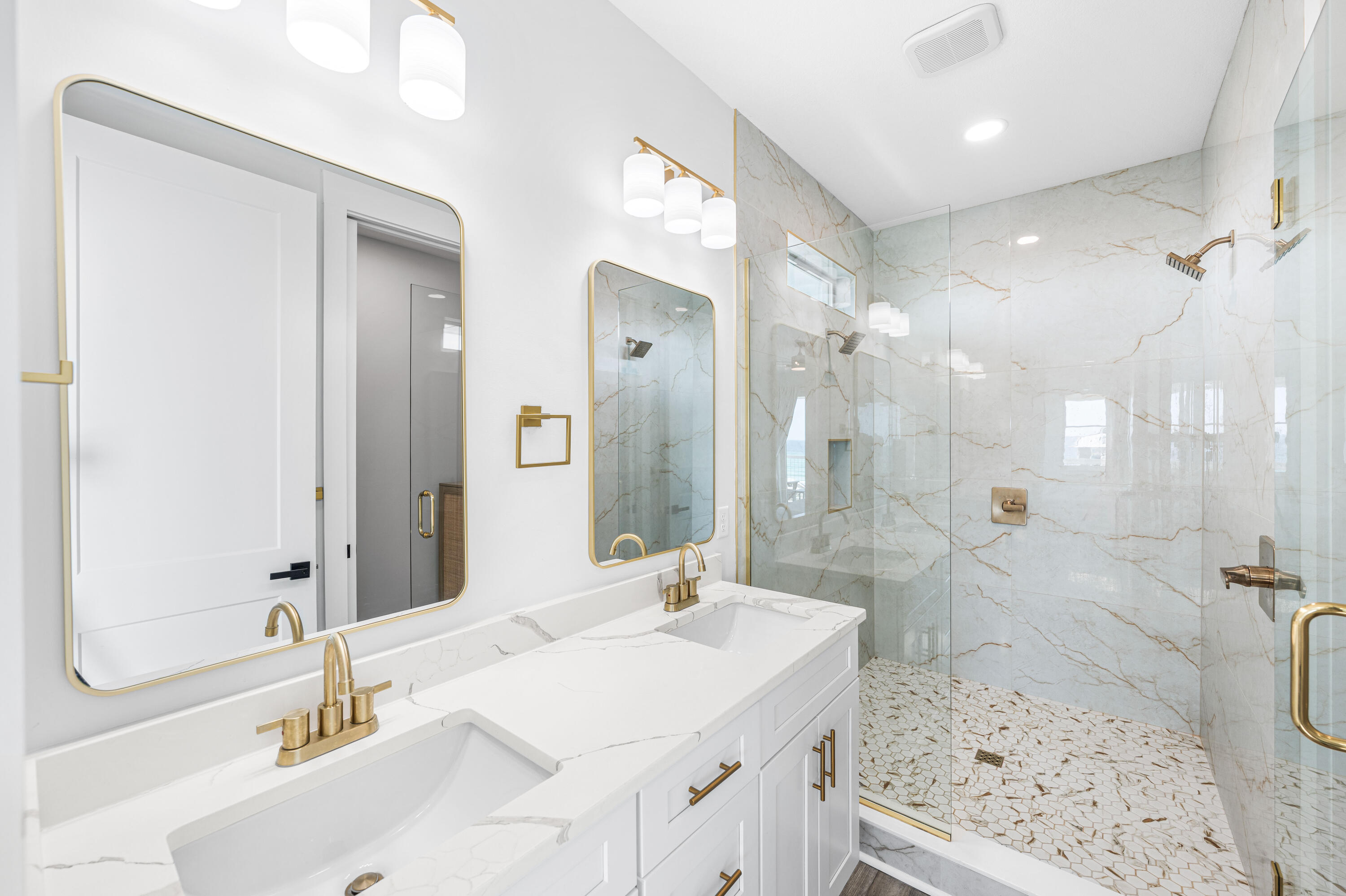 13310 Front Beach Road Panama City Beach, FL 32407 - Photo 42 of 69 3rd Floor Primary Bathroom