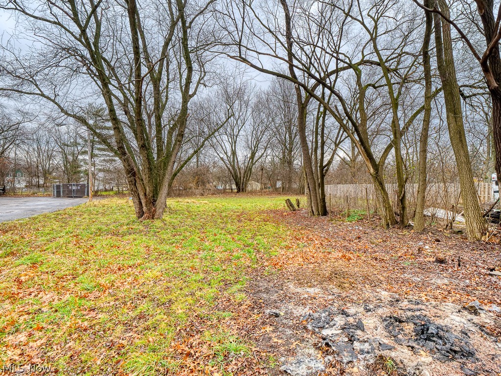 5227 Lee Road Maple Heights, OH 44137 - Photo 24 of 25 Gallery Image 24