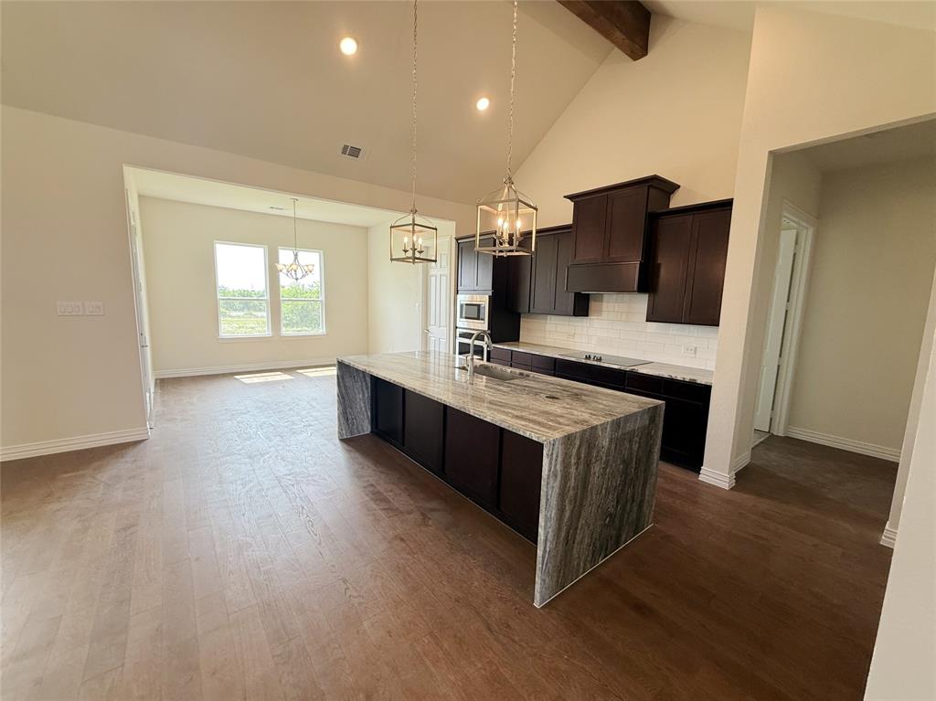208 Slimp Bluff Azle, TX 76020 - Photo 9 of 26