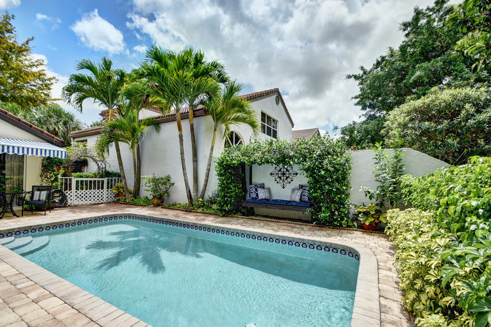 23291 La Vida Way Boca Raton, FL 33433 - Photo 34 of 37 POOL