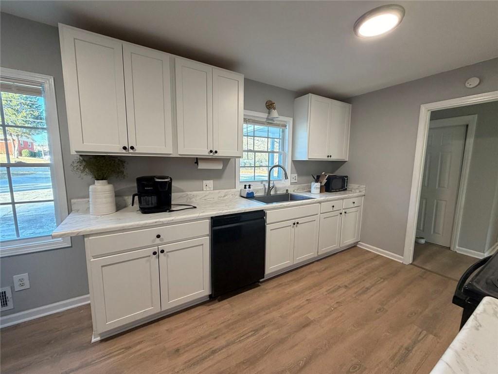 431 Pineridge Road Forest Park, GA 30297 - Photo 11 of 32