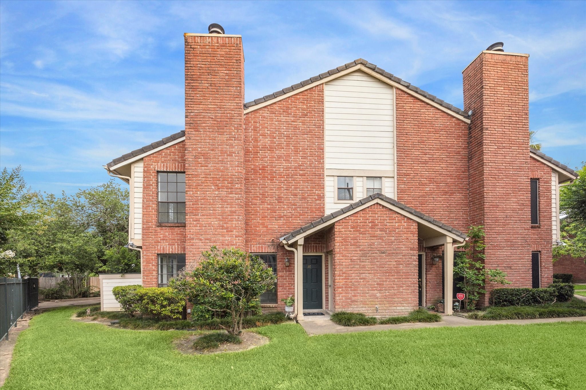 2211 South Kirkwood Road, Unit 17 Houston, TX 77077 - Photo 1 of 23