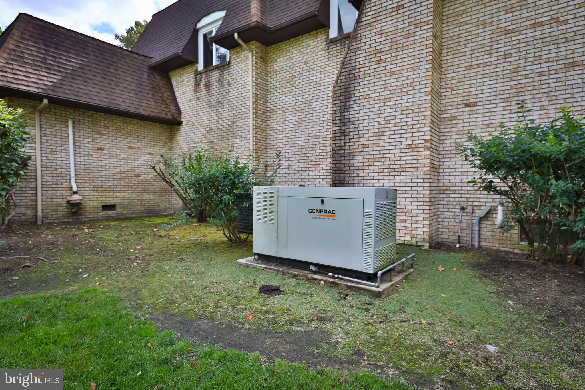 1966 Heritage Road Huntingdon Valley, PA 19006 - Photo 45 of 48 Back-up generator