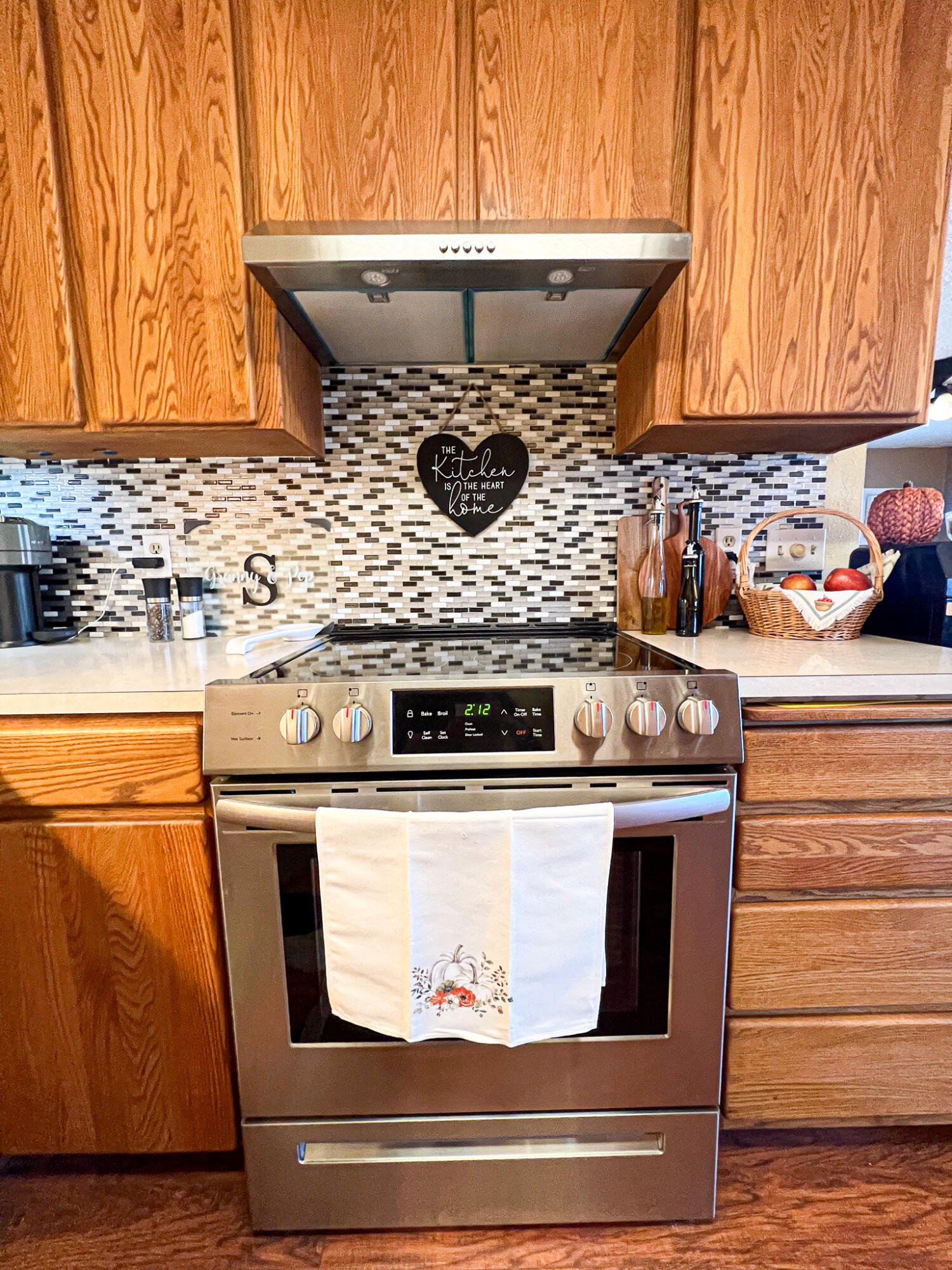 1225 East B Street Fossil, OR 97830 - Photo 11 of 33 a stove top oven sitting inside of a kitchen