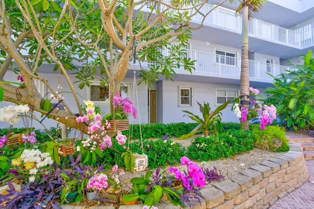 $599,000 | 201 East Ocean Drive, Unit 1308, Key Colony Beach, FL 33051