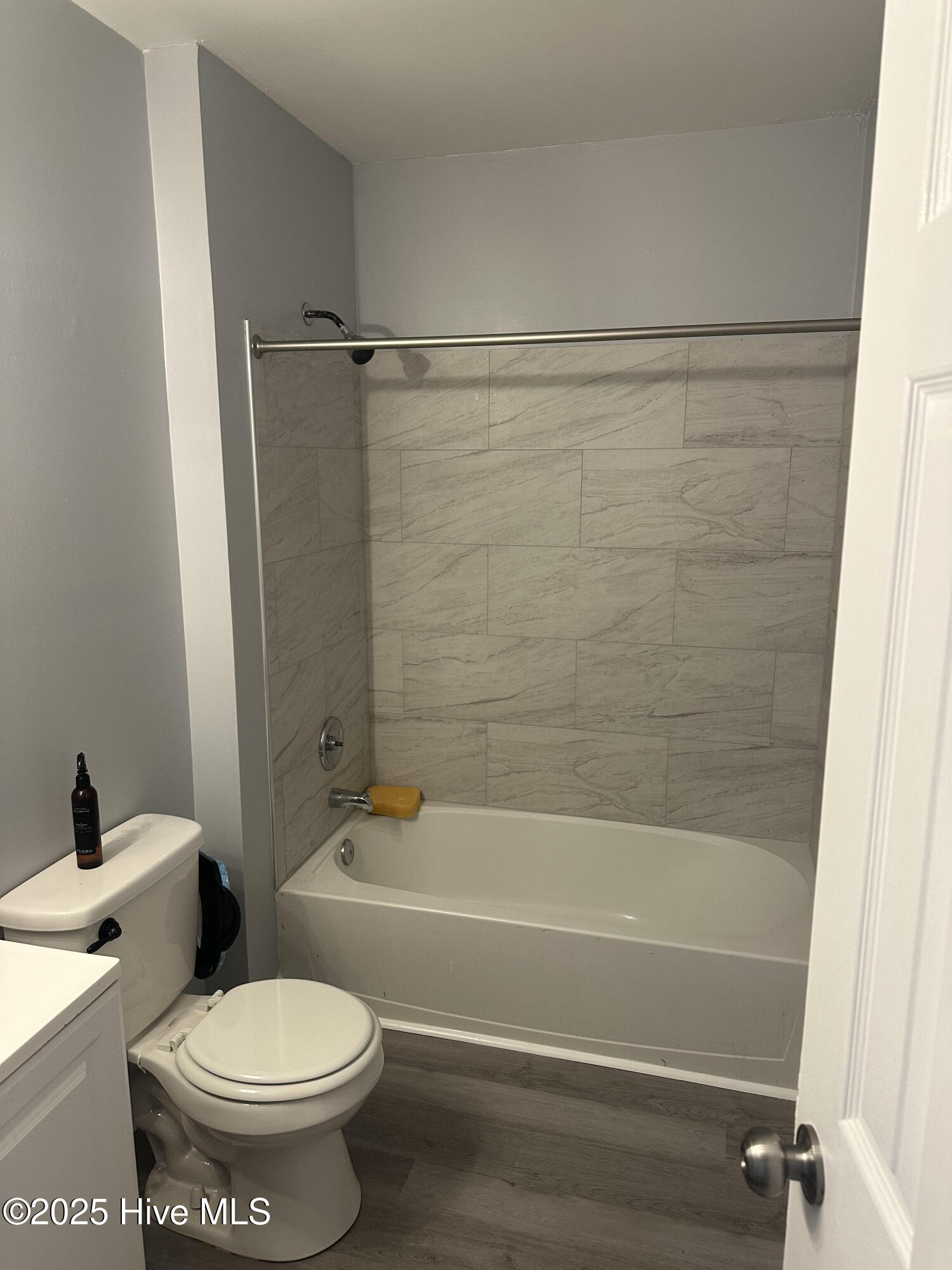 392 Riggs Road Hubert, NC 28539 - Photo 5 of 6 bath1