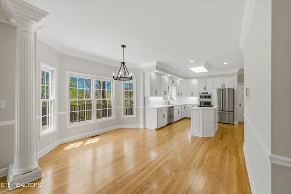 $899,900 | 48 Rivers Run Way, Oak Ridge, TN 37830
