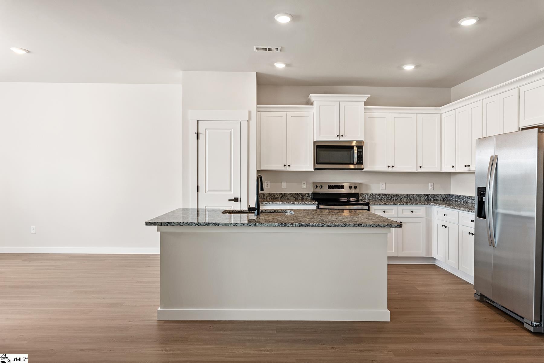 1069 Mossy Oak Drive Moore, SC 29369 - Photo 10 of 21