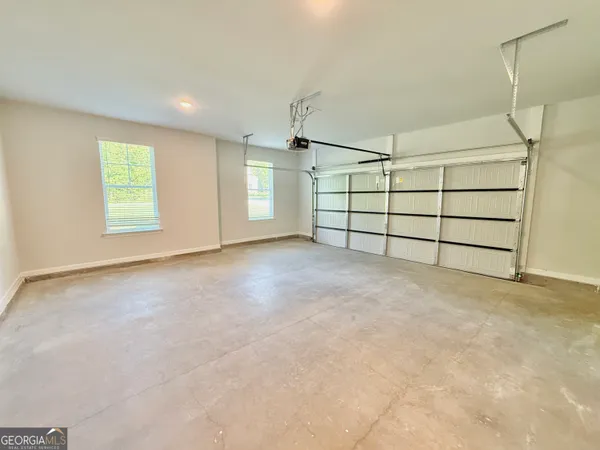 $499,990 | 2231 Fox Creek Drive, Haddock, GA 31033