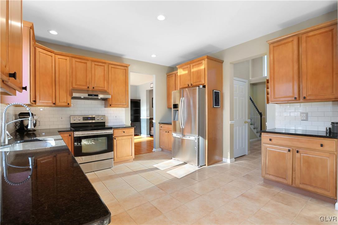 948 Kressler Road Allentown, PA 18103 - Photo 20 of 57 Gallery Image 20