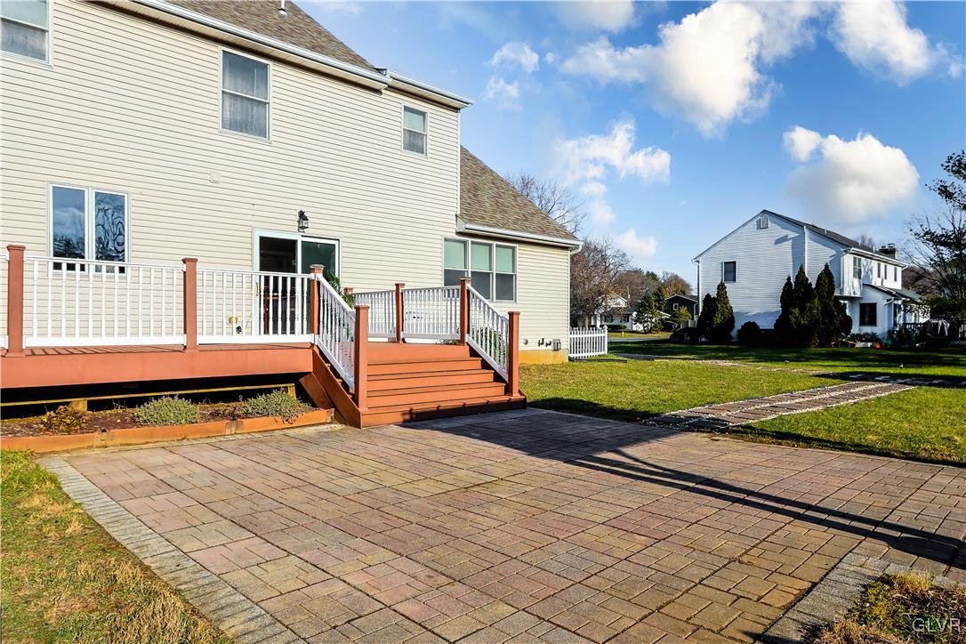 948 Kressler Road Allentown, PA 18103 - Photo 8 of 57 Gallery Image 8