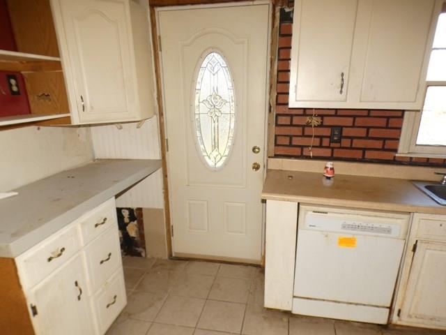 120 Graham Avenue North Versailles, PA 15137 - Photo 8 of 15