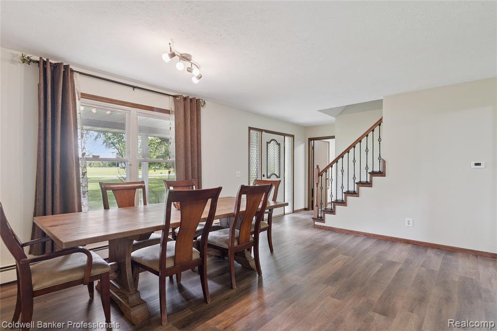 11377 North Lewis Road Clio, MI 48420 - Photo 5 of 57