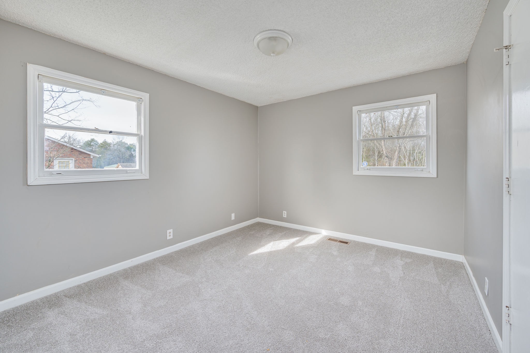 3661 Snell Road Murfreesboro, TN 37127 - Photo 5 of 25 Gallery Image 5