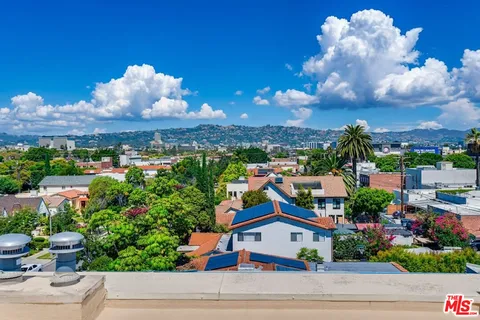 $899,000 | 1100 South Clark Drive, Unit 203, Los Angeles, CA 90035