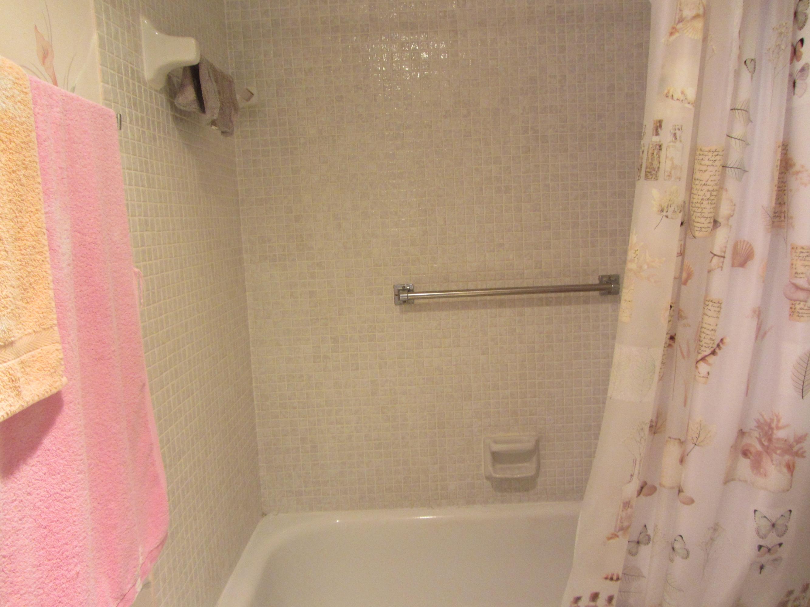 7 Suffolk A Boca Raton, FL 33434 - Photo 9 of 40 023