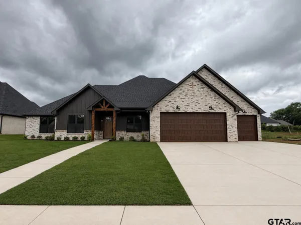 $549,900 | 349 Heritage Way, Bullard, TX 75757