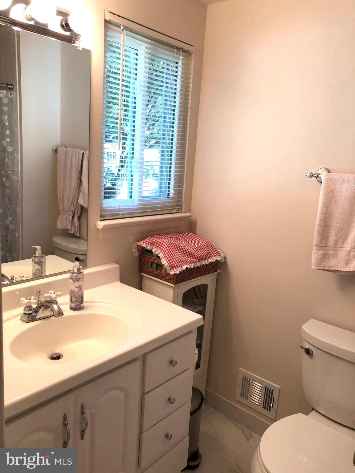 7905 Orange Plank Road Springfield, VA 22153 - Photo 17 of 51