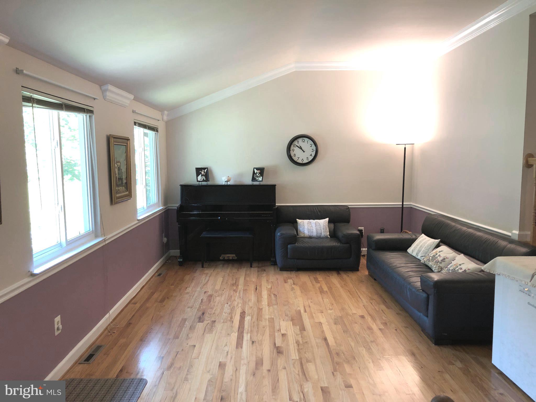 7905 Orange Plank Road Springfield, VA 22153 - Photo 3 of 51