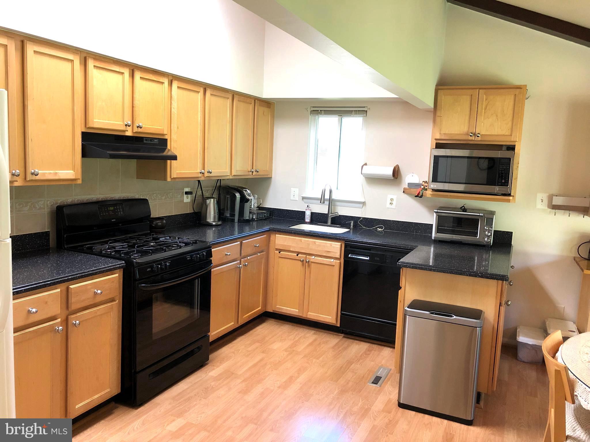 7905 Orange Plank Road Springfield, VA 22153 - Photo 10 of 51