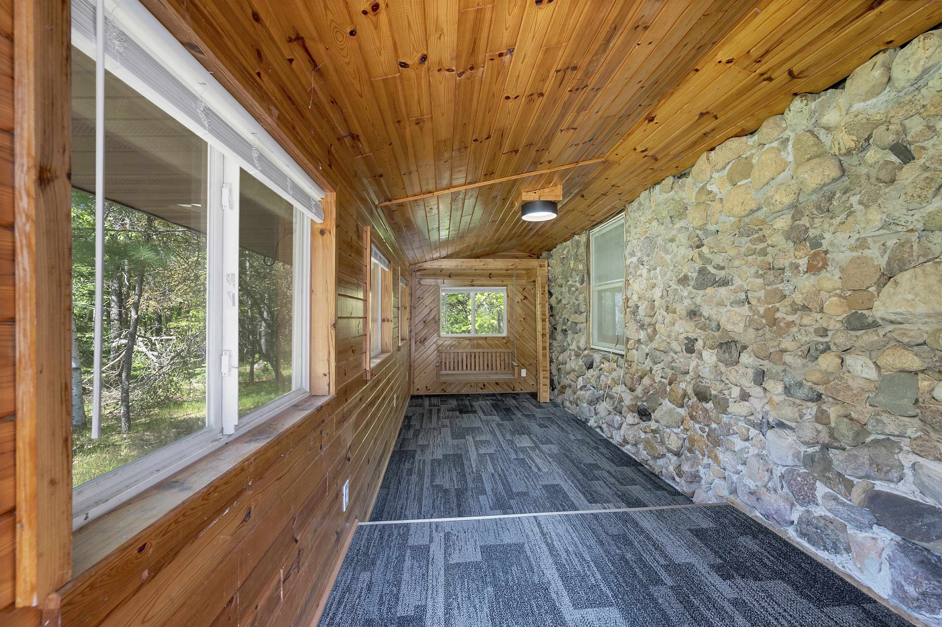 W11252 Pallock Lane Crivitz, WI 54114 - Photo 12 of 55