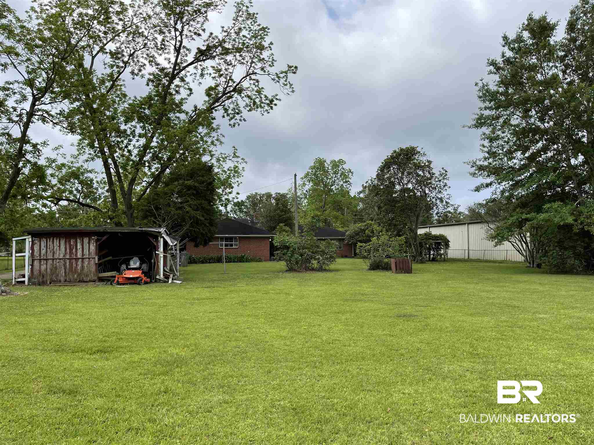 706 West Laurel Avenue Foley, AL 36535 - Photo 11 of 33