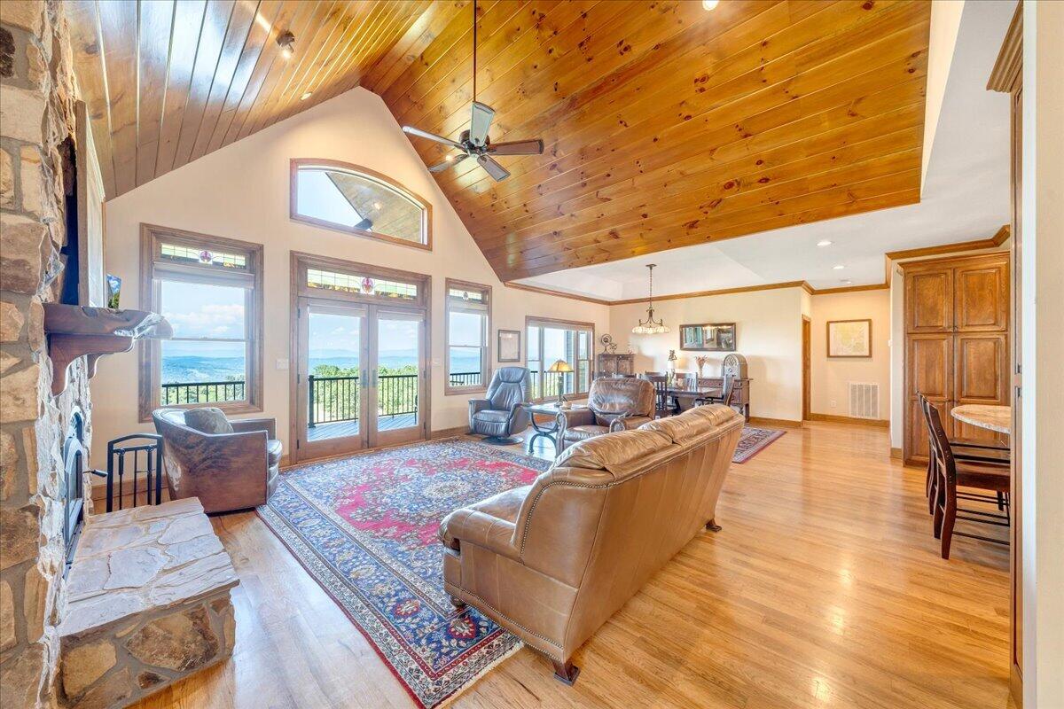890 Blain Road Buchanan, VA 24066 - Photo 14 of 141 015-MIB02422