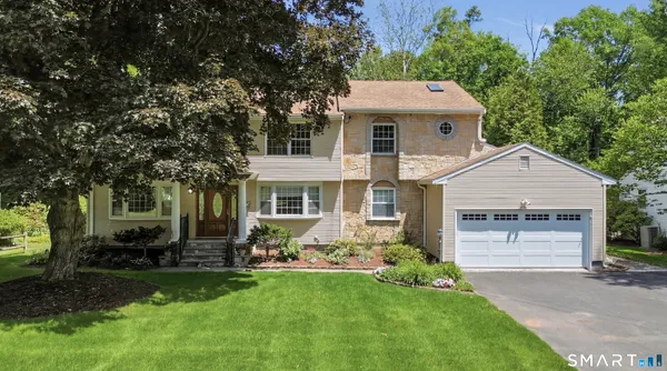 $925,000 | 36 Willowbrook Road, West Hartford, CT 06107
