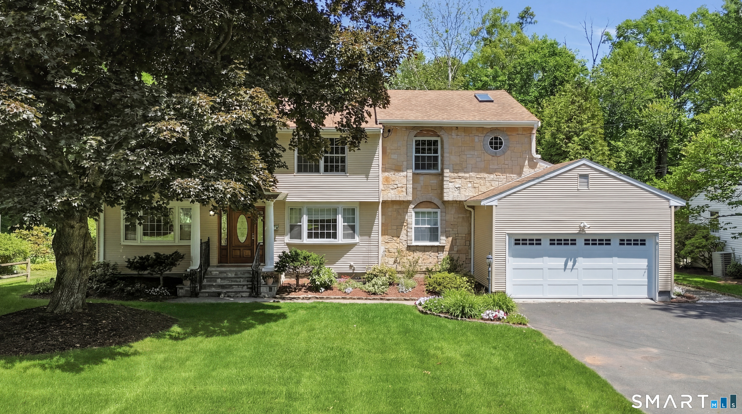 36 Willowbrook Road West Hartford, CT 06107 - Photo 1 of 38