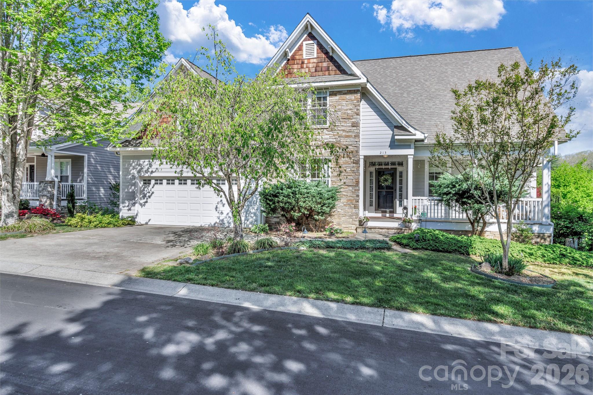 213 Nut Hatch Loop Arden, NC 28704 - Photo 2 of 37