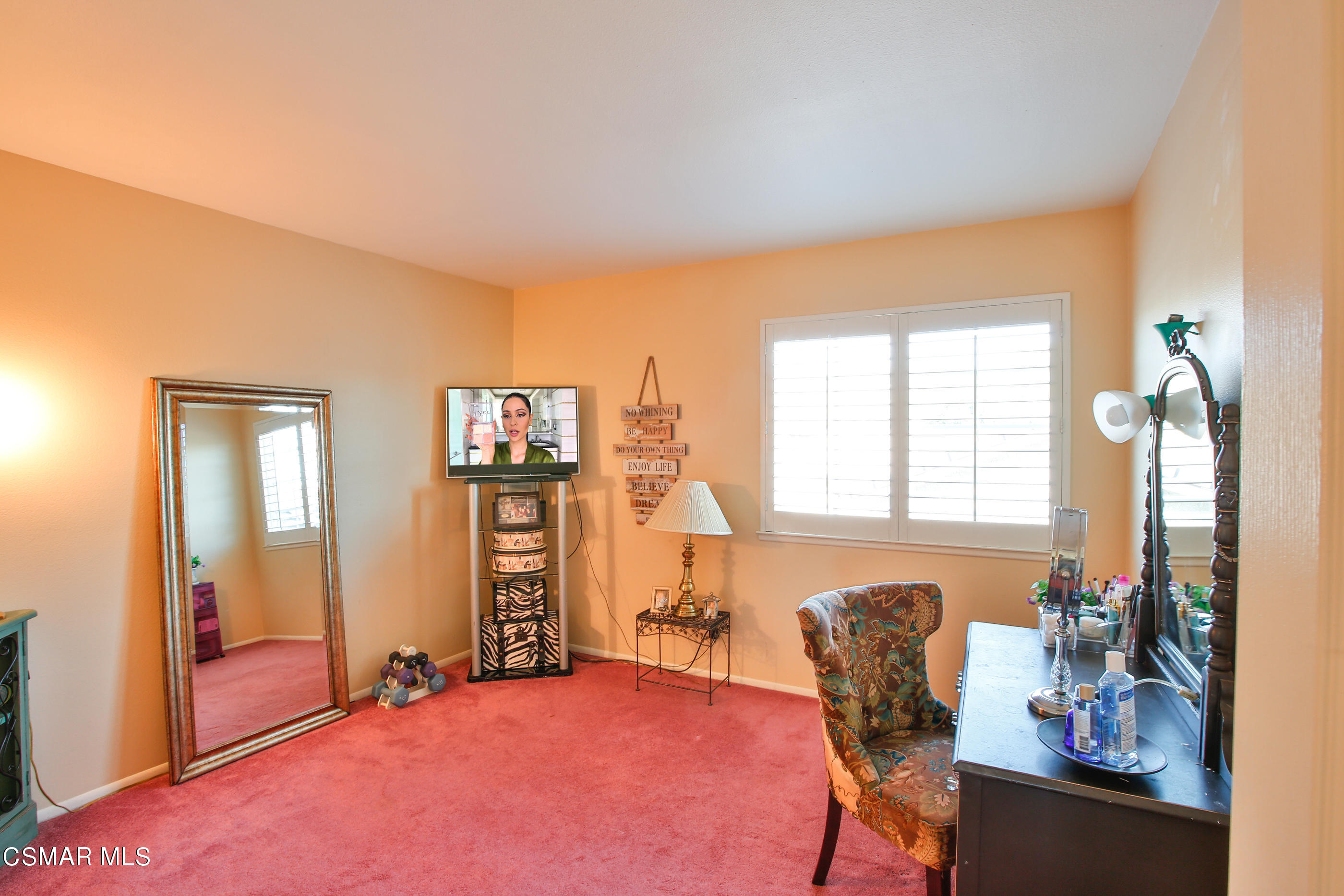 13152 East Millerton Road Moorpark, CA 93021 - Photo 23 of 36 a view of a livingroom with furniture and window
