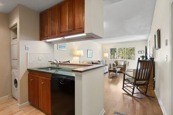 $295,000 | 82 Fletcher Lane, Unit H, Brewster, MA 02631