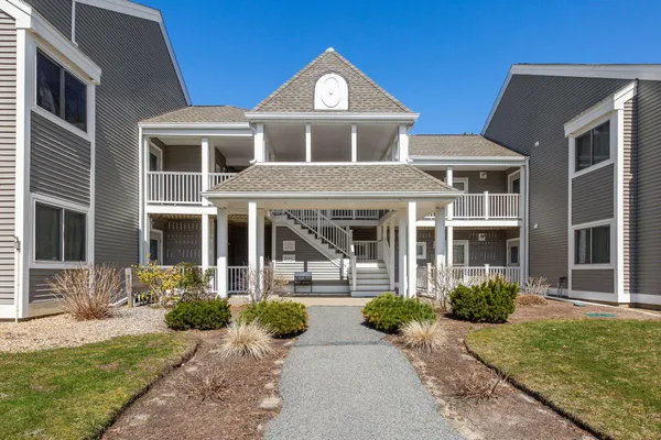 $295,000 | 82 Fletcher Lane, Unit H, Brewster, MA 02631
