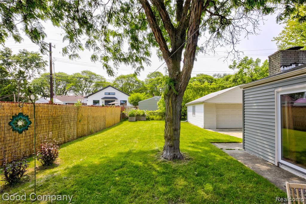 4217 Crooks Road Royal Oak, MI 48073 - Photo 44 of 50