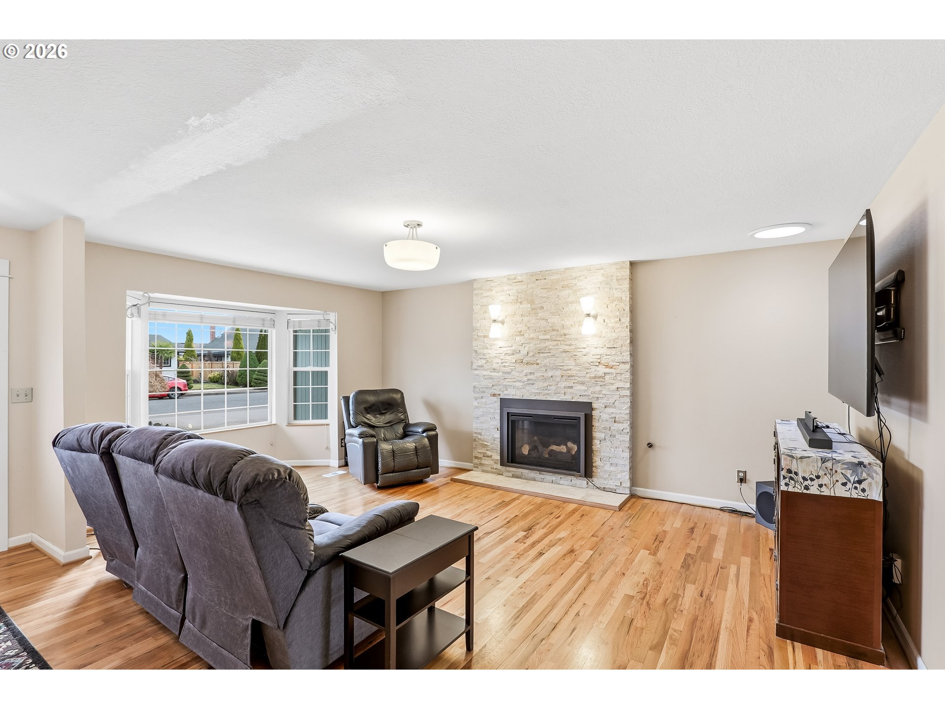 153 South 26th Avenue Cornelius, OR 97113 - Photo 3 of 31