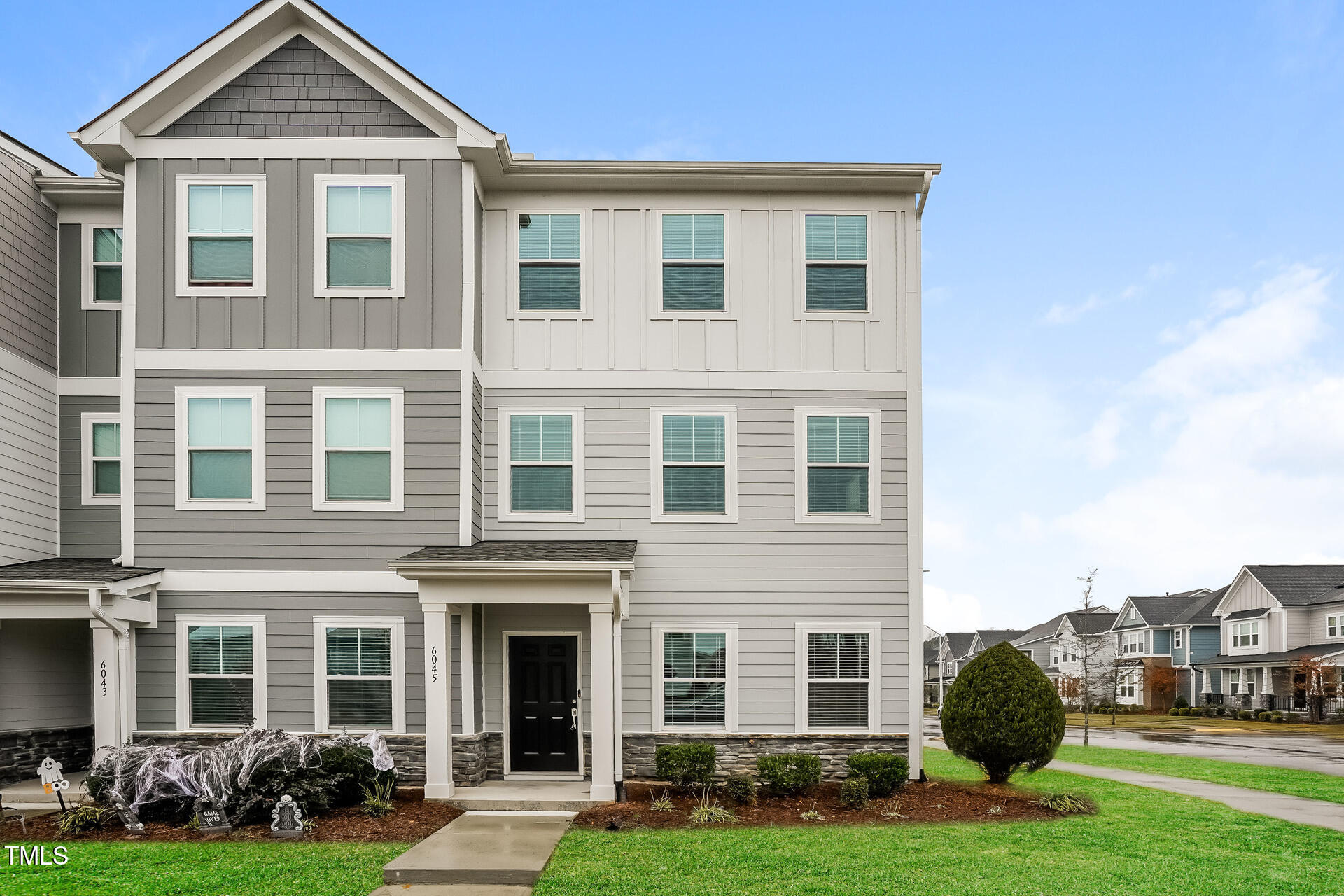 6045 Kayton Street Raleigh, NC 27616 - Photo 1 of 15 000-photo-front-view-14171681