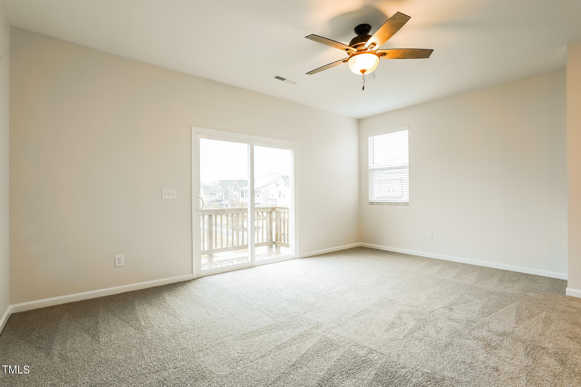 6045 Kayton Street Raleigh, NC 27616 - Photo 3 of 15 002-photo-living-room-14171675