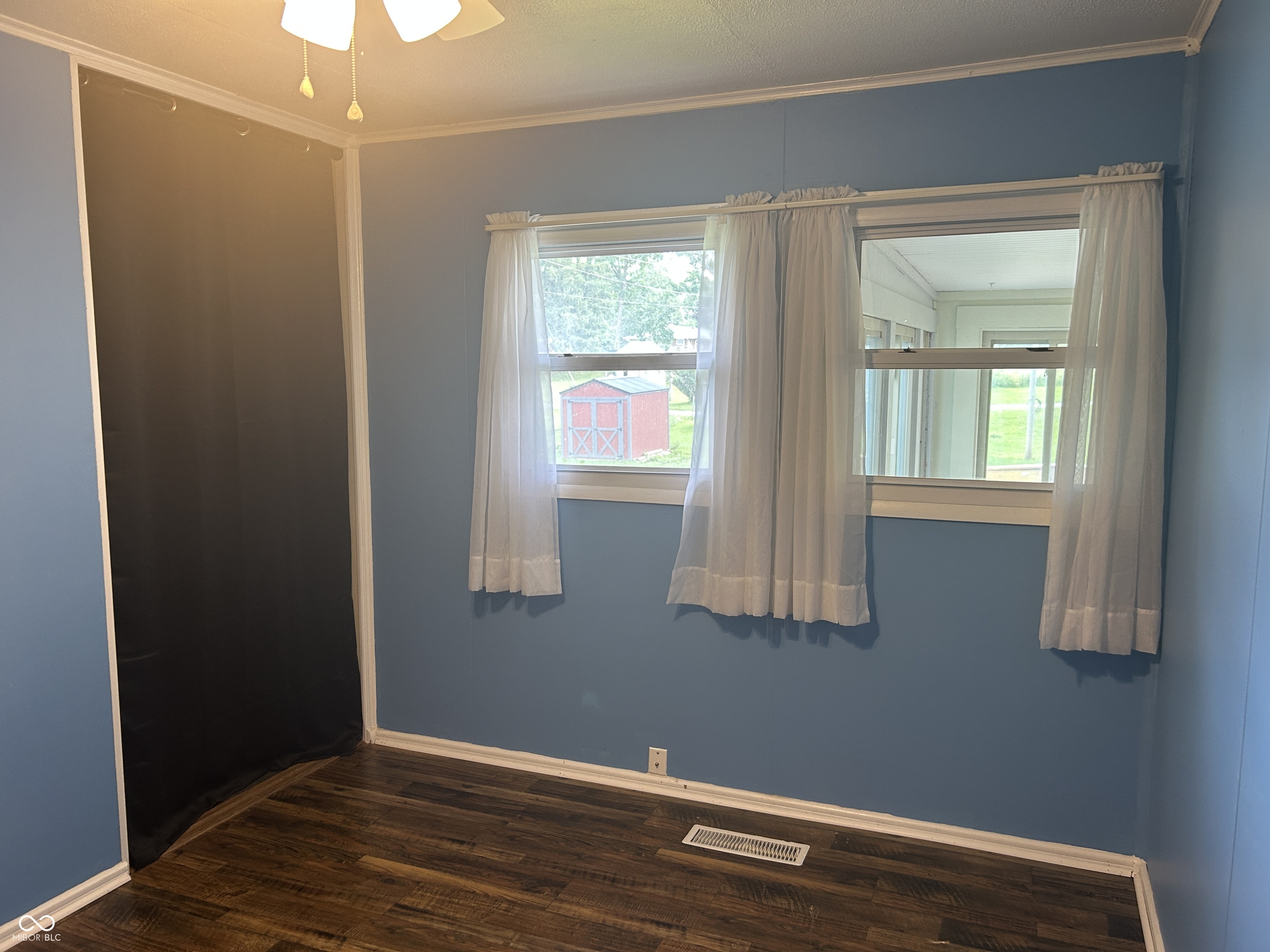 515 South Broadway Street Pendleton, IN 46064 - Photo 19 of 37