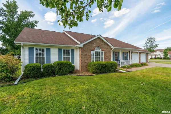 $259,900 | 307 Evergreen Trail, Herrin, IL 62948