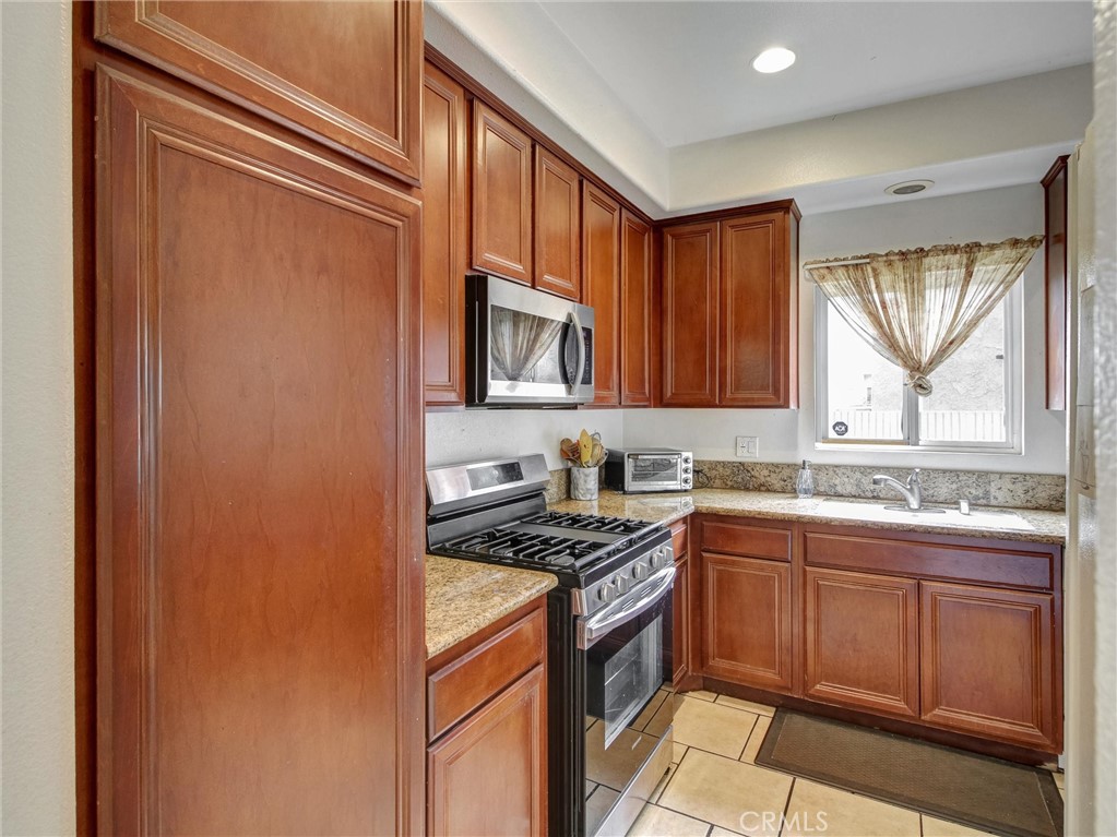 619 Realty Street Carson, CA 90745 - Photo 10 of 50