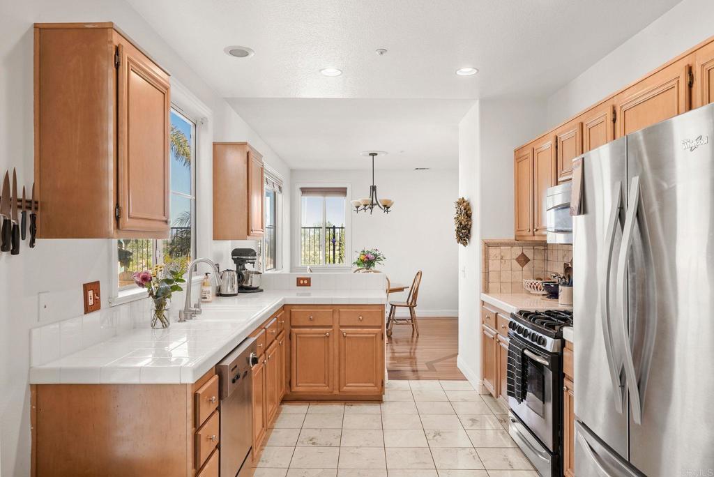 234 Victoria Way Oceanside, CA 92057 - Photo 14 of 56