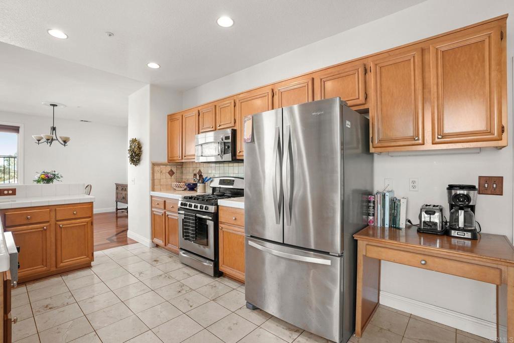 234 Victoria Way Oceanside, CA 92057 - Photo 16 of 56