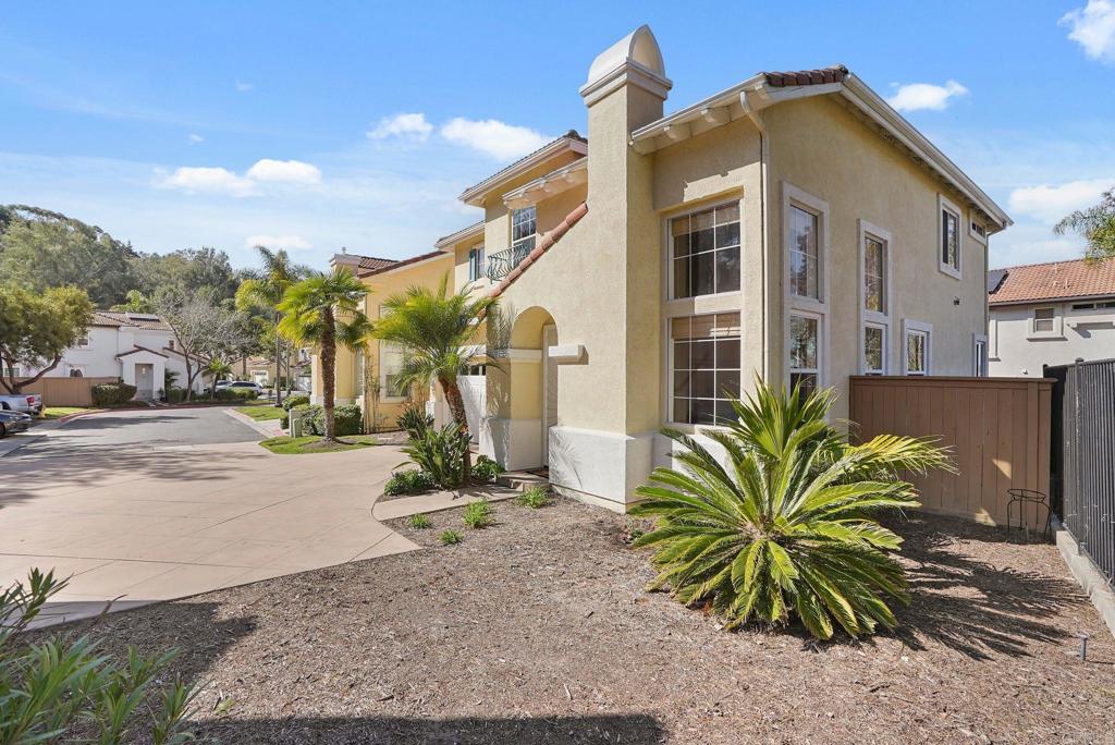 234 Victoria Way Oceanside, CA 92057 - Photo 3 of 56