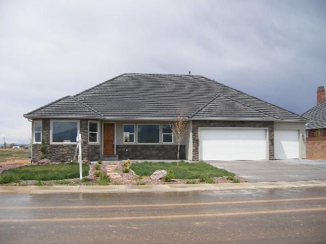 651 5020 North Enoch, UT 84721 - Photo 1 of 1 Exterior
