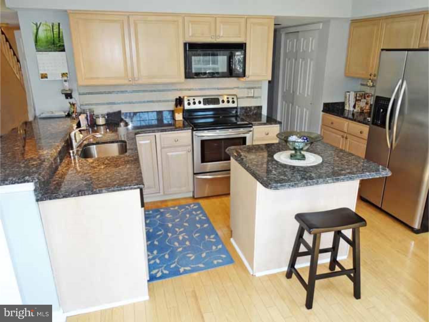 209 Aspen Road Yardley, PA 19067 - Photo 3 of 25 Gallery Image 3