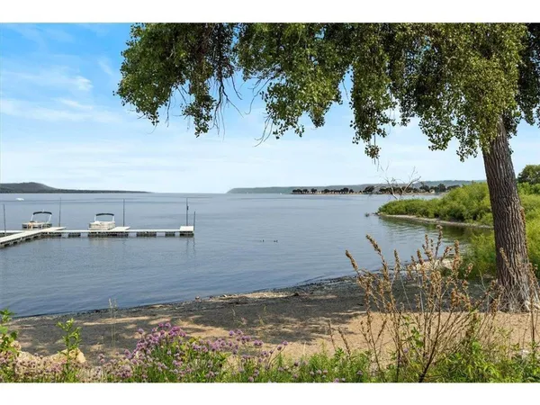 $125,000 | 1702 North Lakeshore Drive, Unit 8, Lake City, MN 55041