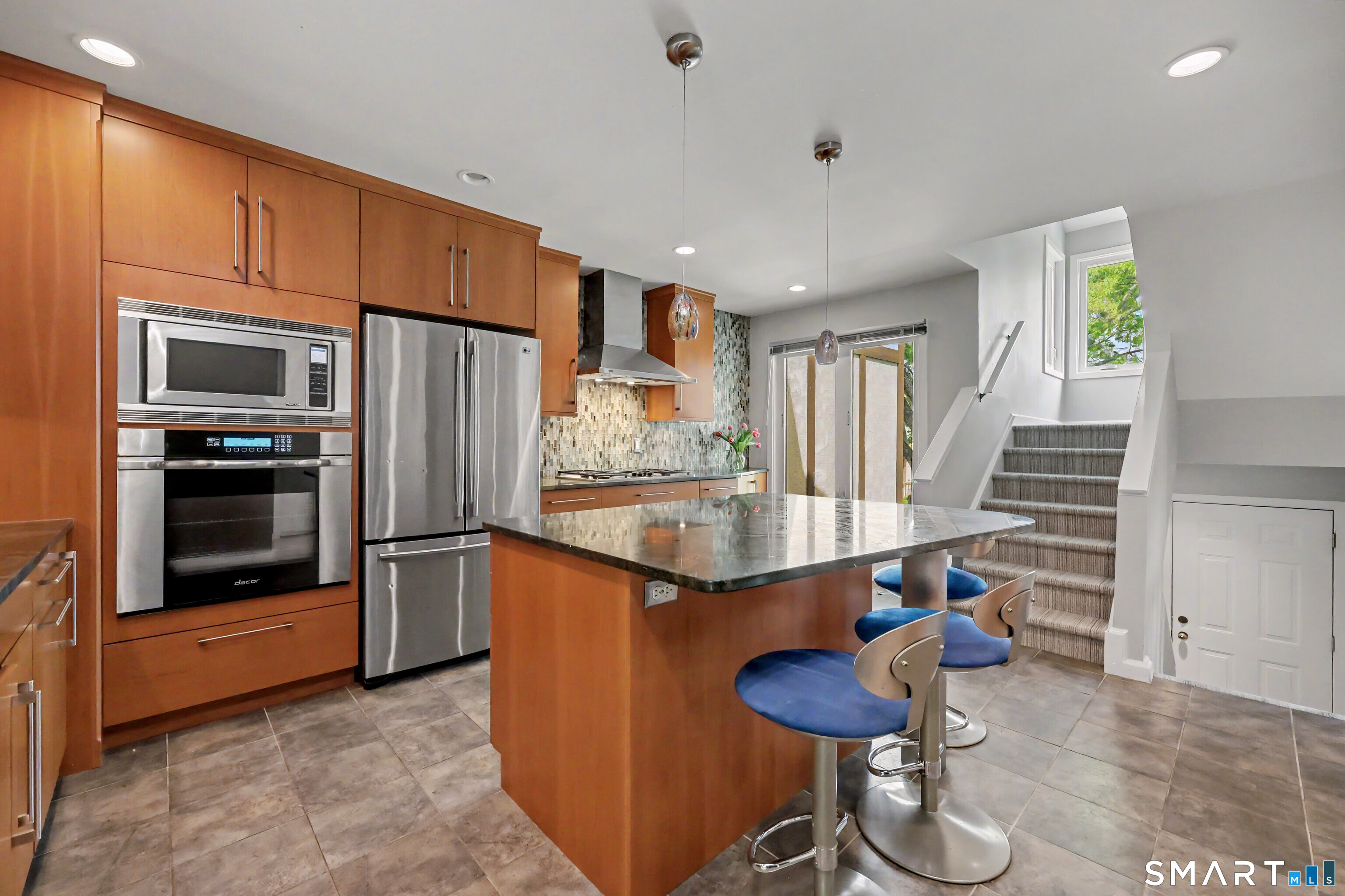 690 Forest Road, Unit 642 West Haven, CT 06516 - Photo 2 of 40 Top notch appliances include LG fridge, Dacor wall oven, combination convection/microwave and fabulous 5 burner gas cooktop- truly a home chefs delight!